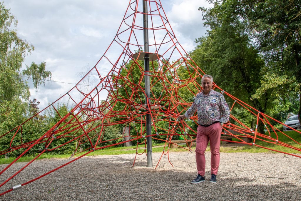 Kletternetz am Spielplatz Hoferkopf